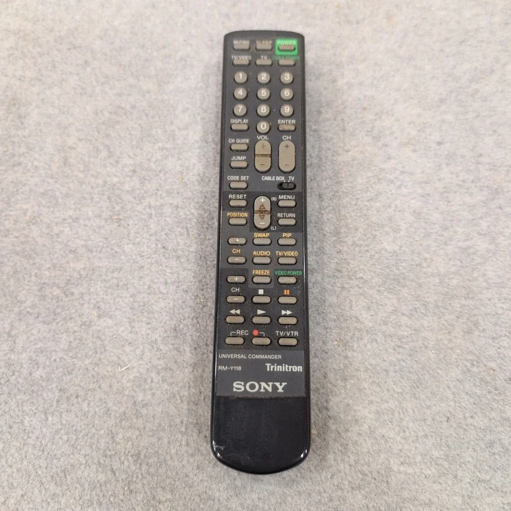 Sony RM-Y118 Universal Commander Remote Control Trinitron TV VCR Cable Black